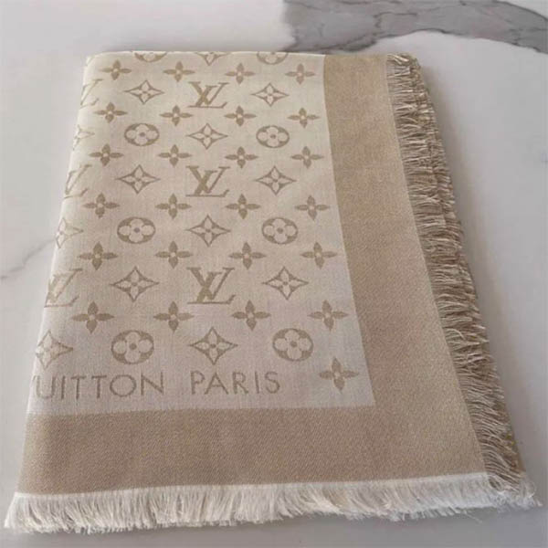 Louis Vuitton Scarf DB20407002