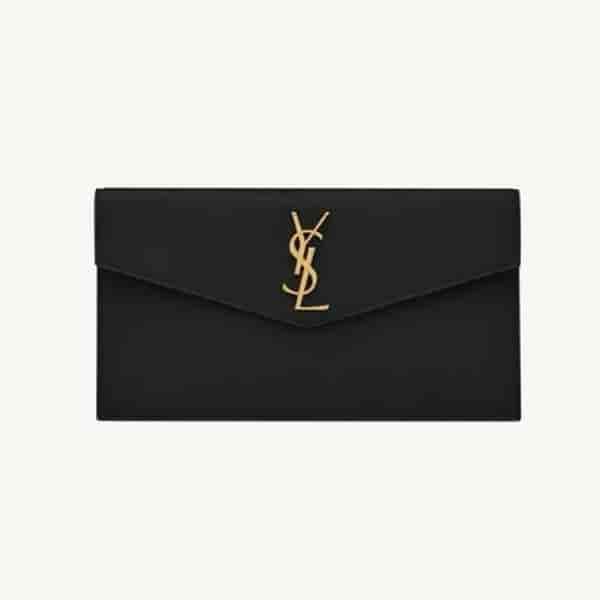 Yves Saint Laurent UPTOWN POUCH IN GRAIN DE POUDRE LEATHER BB48027011