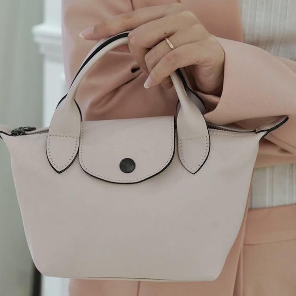 Longchamp Handheld Dumpling Bun BO90033002